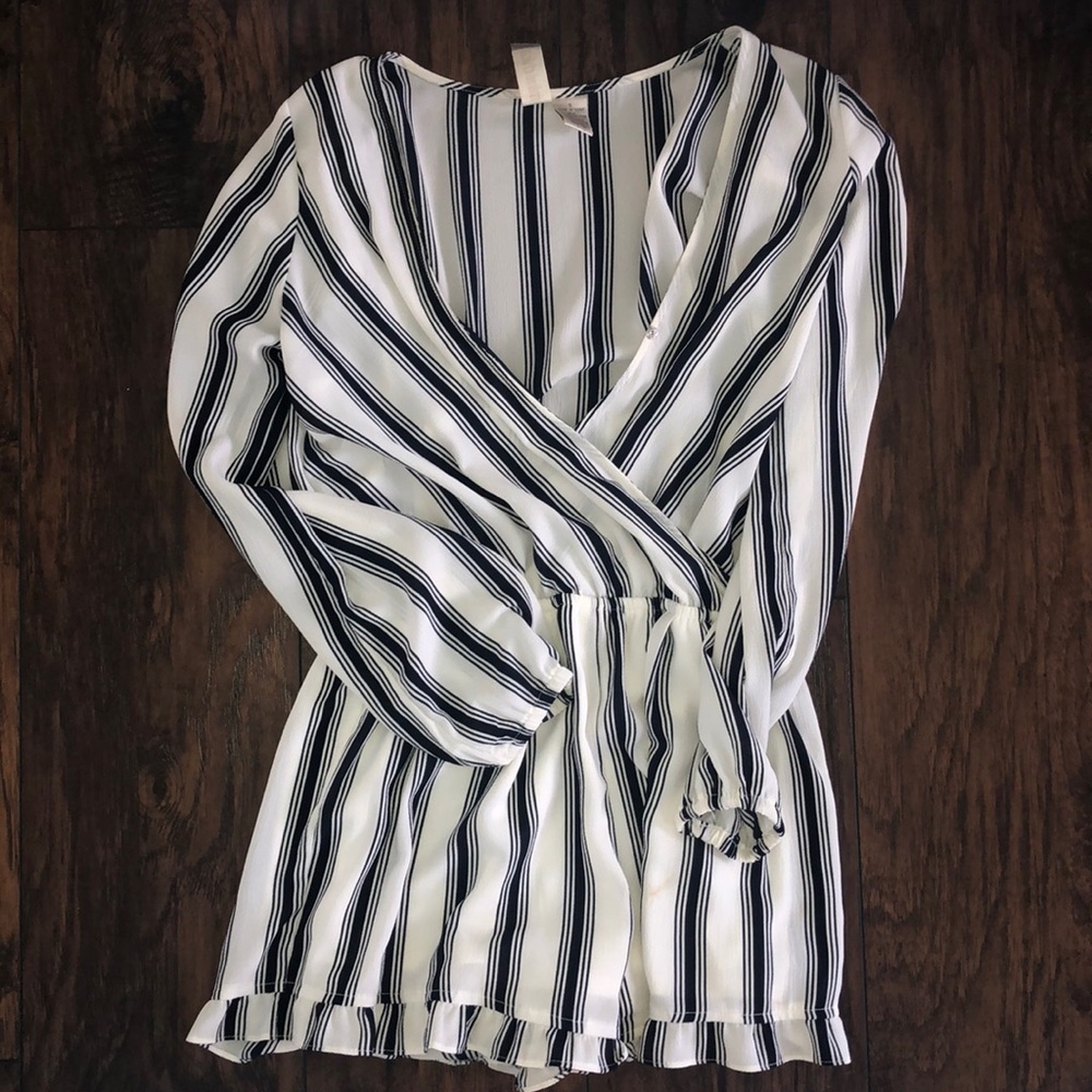 Long sleeve romper